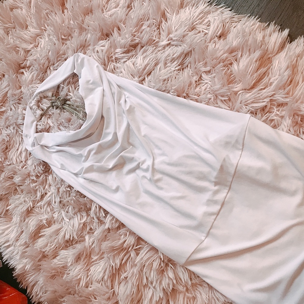 One size beautiful chain detail Dress